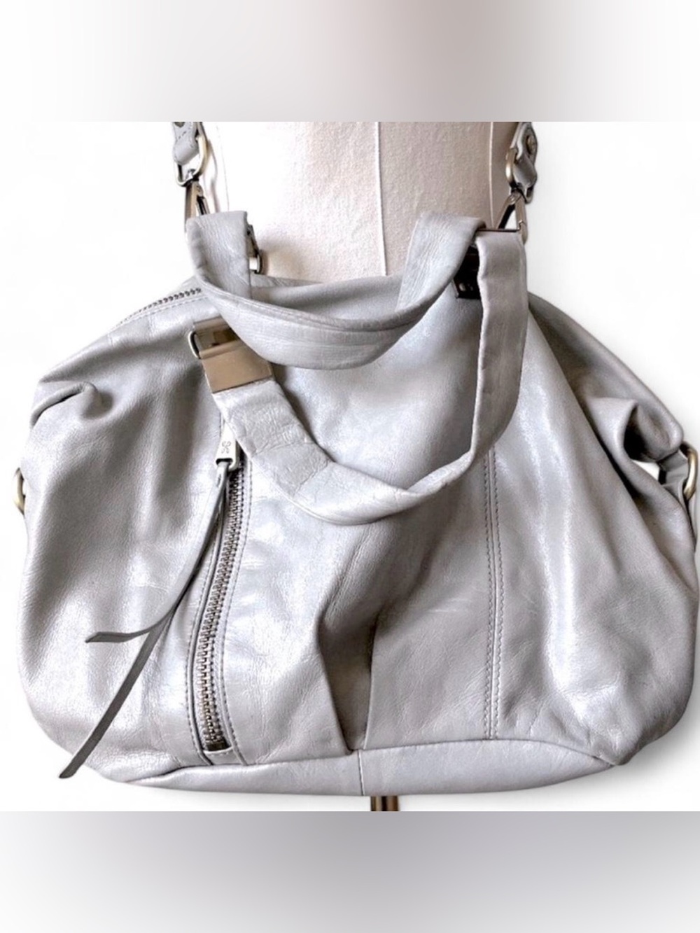 🕊️🕊️HOBO Derby Crossbody Satchel